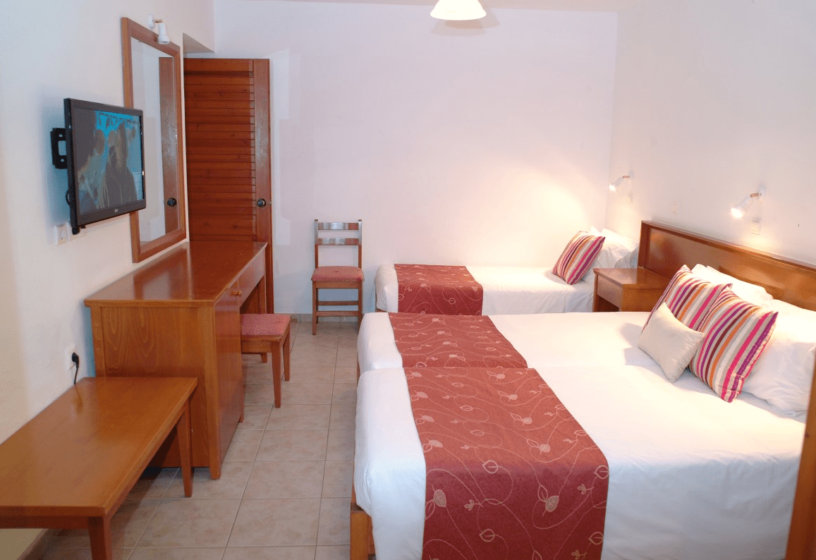 Standard Family Suite